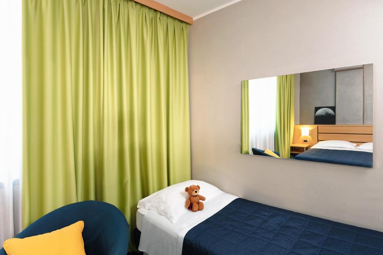 Garda Hotel Montichiari Exterior photo